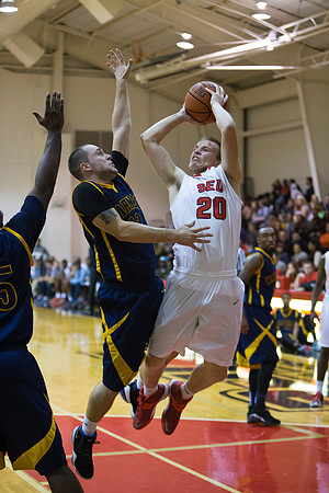 NCCAA BASKETBALL: JAN 4 Warner at Southeastern