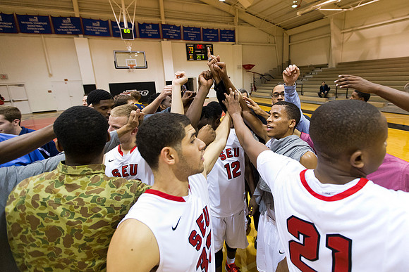 NCCAA BASKETBALL: JAN 4 Warner at Southeastern