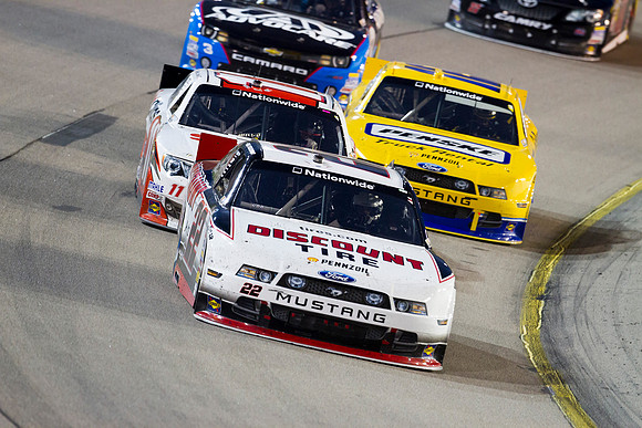 AUTO: AUG 03 NASCAR - Nationwide Series - U.S. Cellular 250 - Race