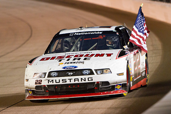 AUTO: AUG 03 NASCAR - Nationwide Series - U.S. Cellular 250 - Race