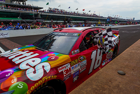AUTO: JUL 26 NASCAR Sprint Cup Series - Crown Royal Presents The Jeff Kyle 400 At The Brickyard