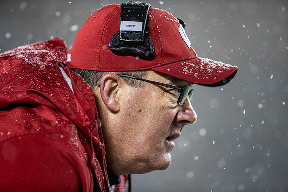 COLLEGE FOOTBALL: NOV 30 Wisconsin at Minnesota