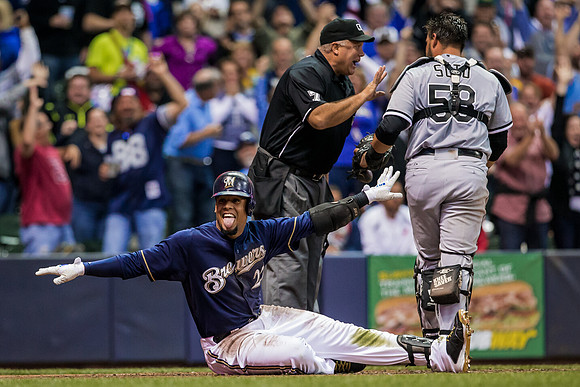MLB: MAY 11 White Sox at Brewers