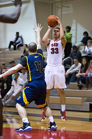 NCCAA BASKETBALL: JAN 4 Warner at Southeastern