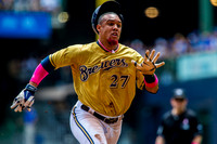 MLB: MAY 11 Yankees at Brewers