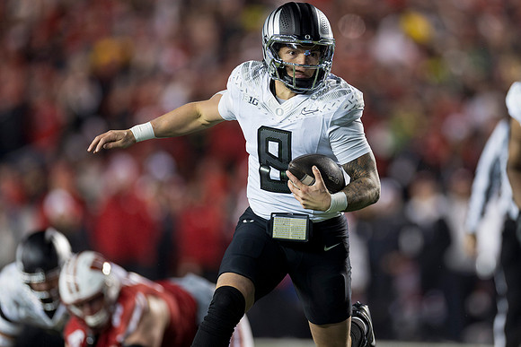COLLEGE FOOTBALL: NOV 16 Oregon at Wisconsin